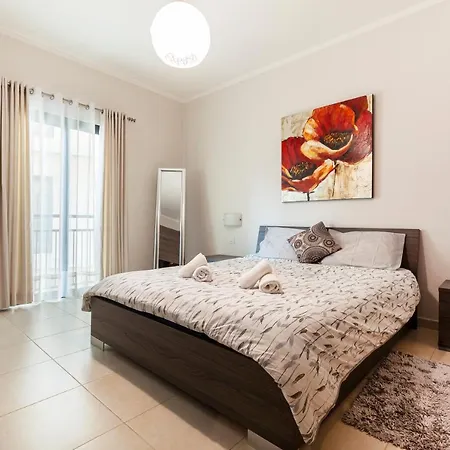 Apartamento Pender Lux Complex - 3br Unit With Private Parking By 360 Estates *